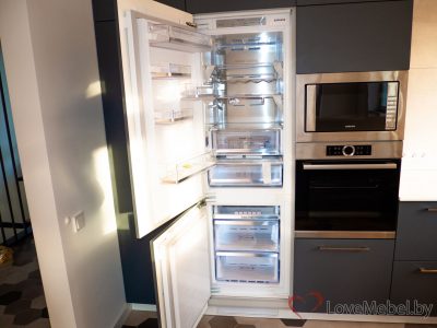 встроенный холодильник samsung